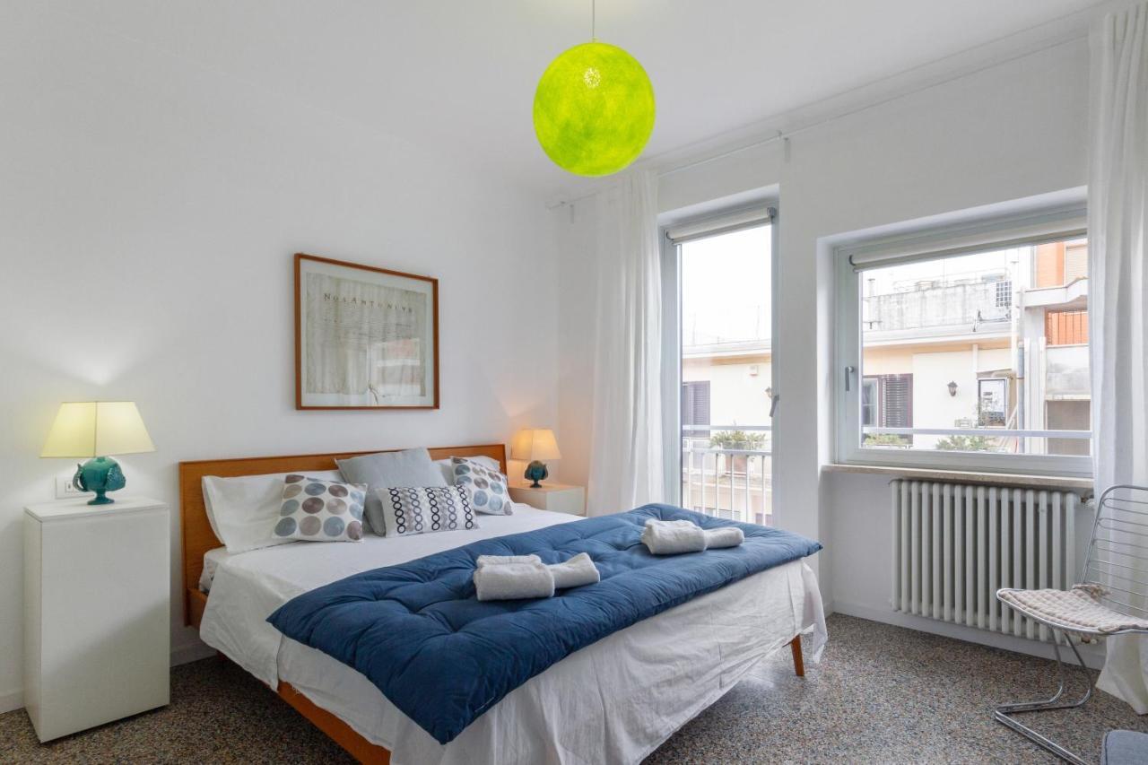 Inner City Apartments Лече Екстериор снимка