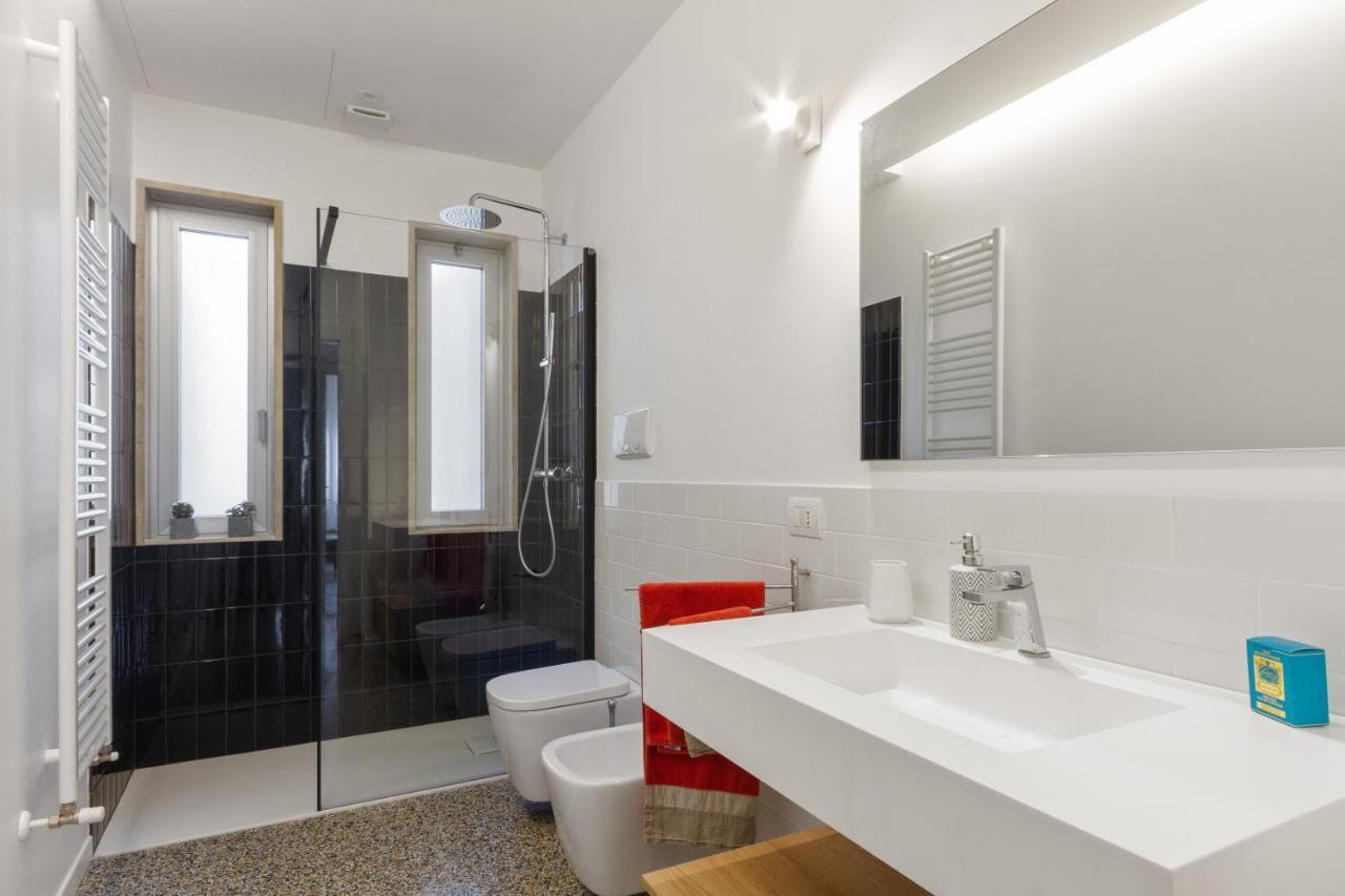 Inner City Apartments Лече Екстериор снимка